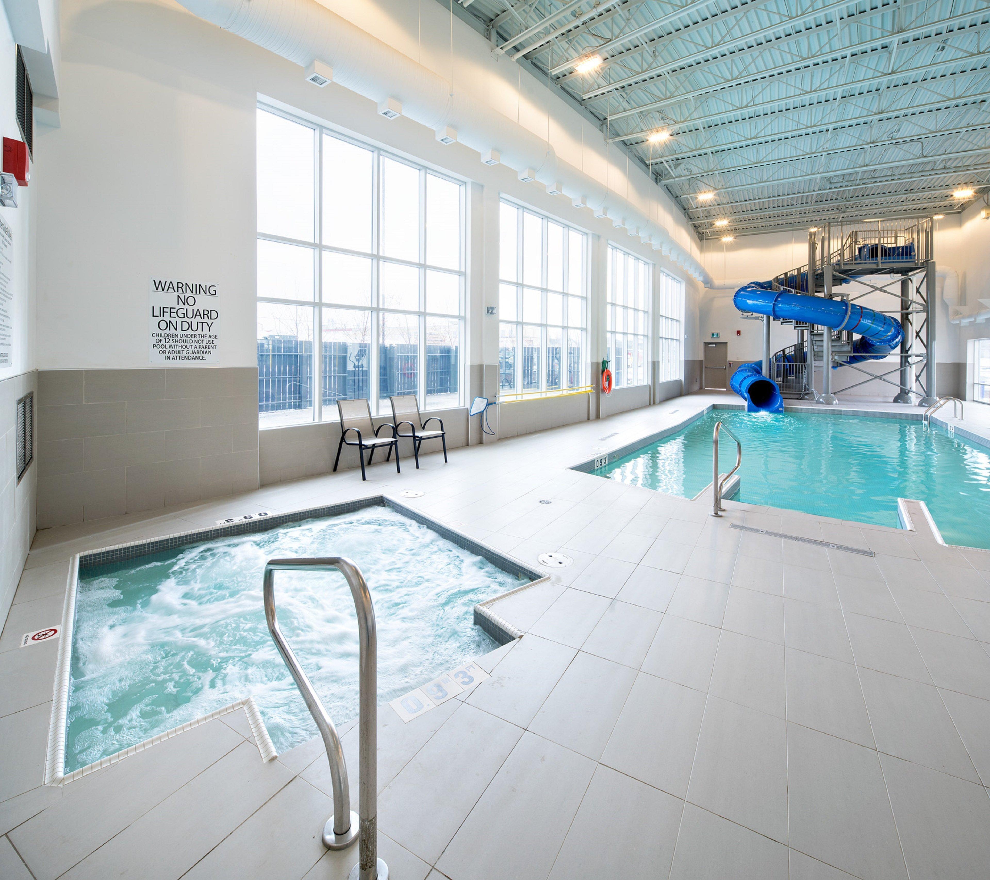 Holiday Inn Express - Red Deer North By Ihg מראה חיצוני תמונה