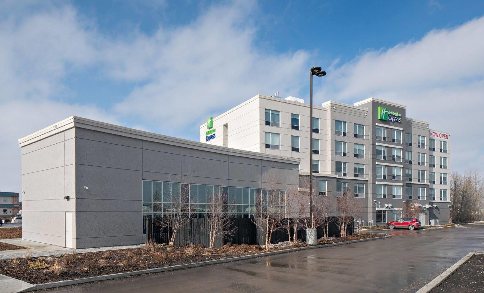 Holiday Inn Express - Red Deer North By Ihg מראה חיצוני תמונה